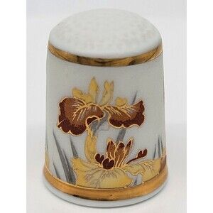 TCC Chokin Kyomasa Japan Gilded Iris Floral Porcelain Thimble Sewing Collectible